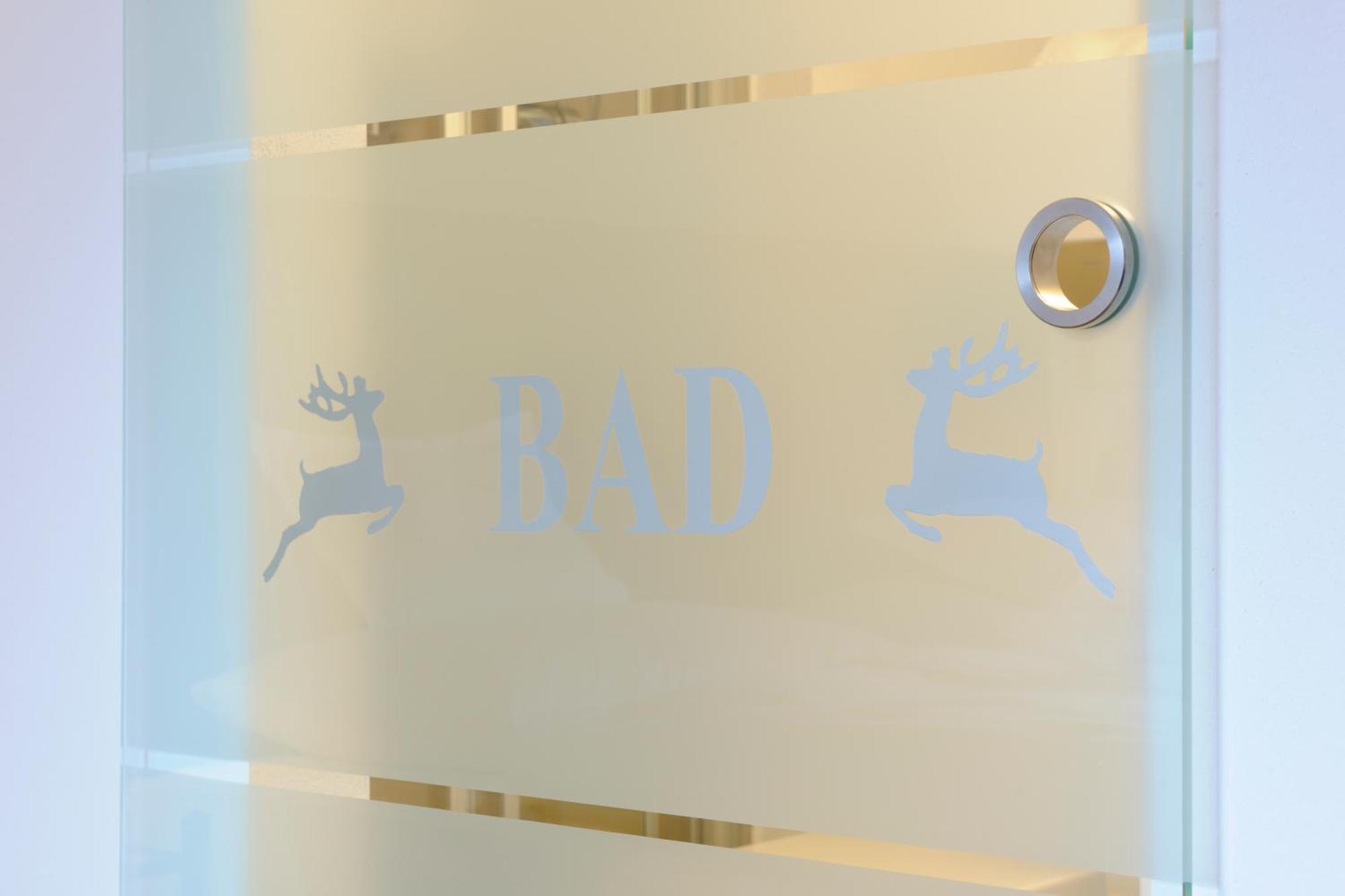 Boutique Hotel Relais Chalet Wilhelmy Bad Wiessee Ruang foto